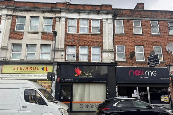 Honeypot Lane, Stanmore, Middlesex, HA7 1JJ