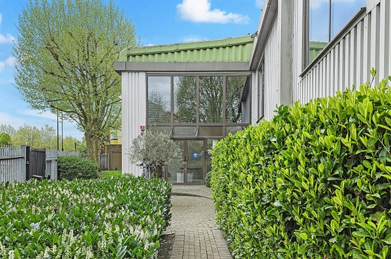 22 Abbey Road, Park Royal, London, NW10 7RE