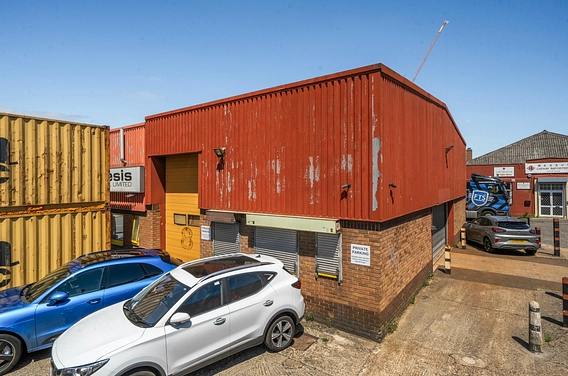 8 Trojan Industrial Estate, Cobbold Road, Willesden, NW10 9ST