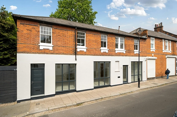 104 Belsize Lane, Belsize Park, London, NW3 5BB