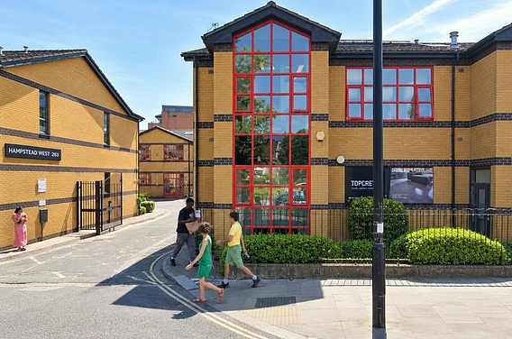 4 Hampstead West, London, NW6 2HL