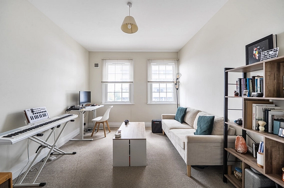 Ballards Lane, London, N3