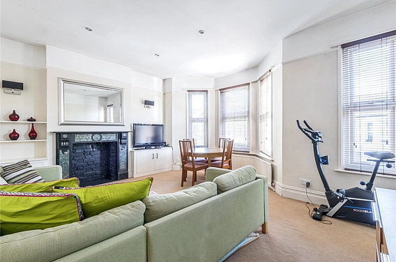 Bathurst Gardens, Kensal Rise, London, NW10