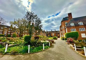 Hampstead Way, Hampstead Garden Suburb, London, NW11