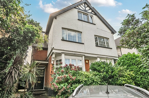 Brondesbury Park, London, NW2