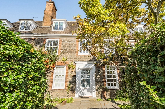 Meadway, Hampstead Garden Suburb, NW11