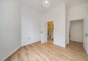 Holloway Road, London, N7